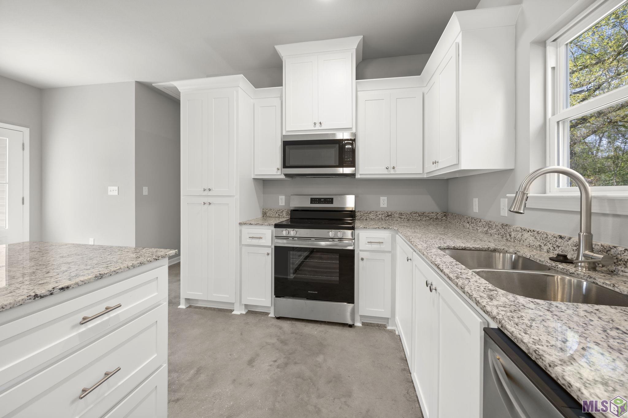 18627 Greenwell Springs Road, Unit 2A Central, LA 70739 - Photo 8 of 34