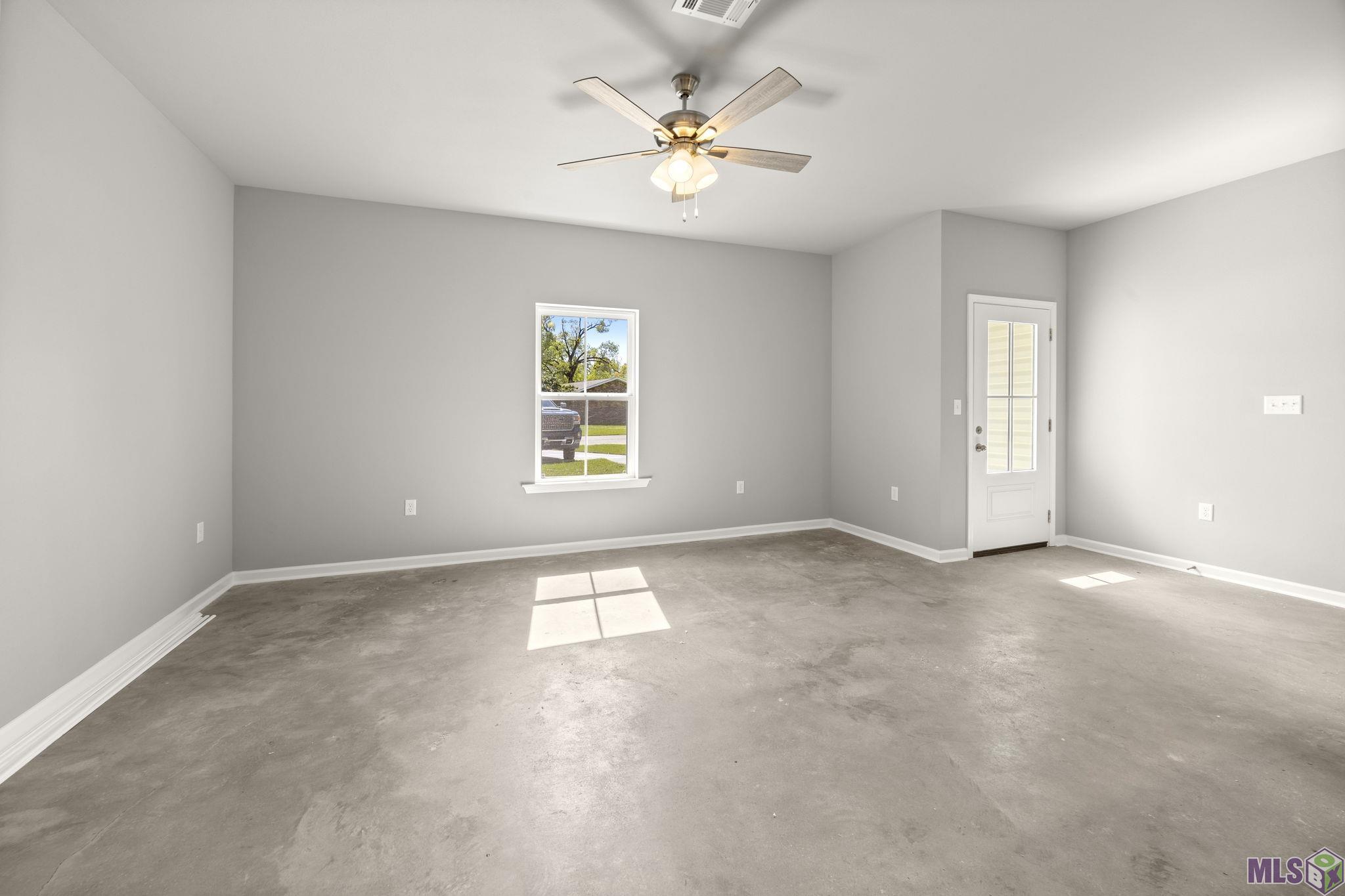 18627 Greenwell Springs Road, Unit 2A Central, LA 70739 - Photo 9 of 34