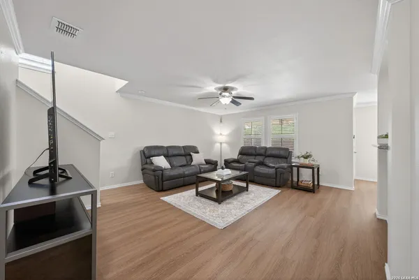 $349,900 | 11123 Palomino Bend, San Antonio, TX 78254