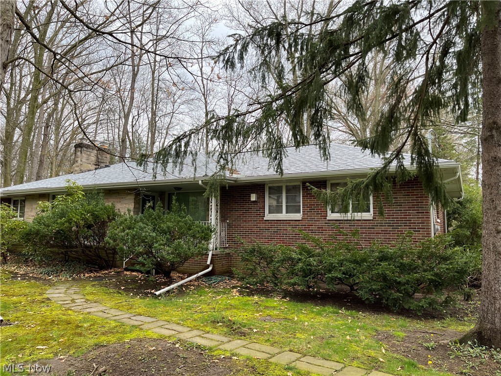 2680 Waltham Road Akron, OH 44313 - Photo 1 of 10 Gallery Image 1