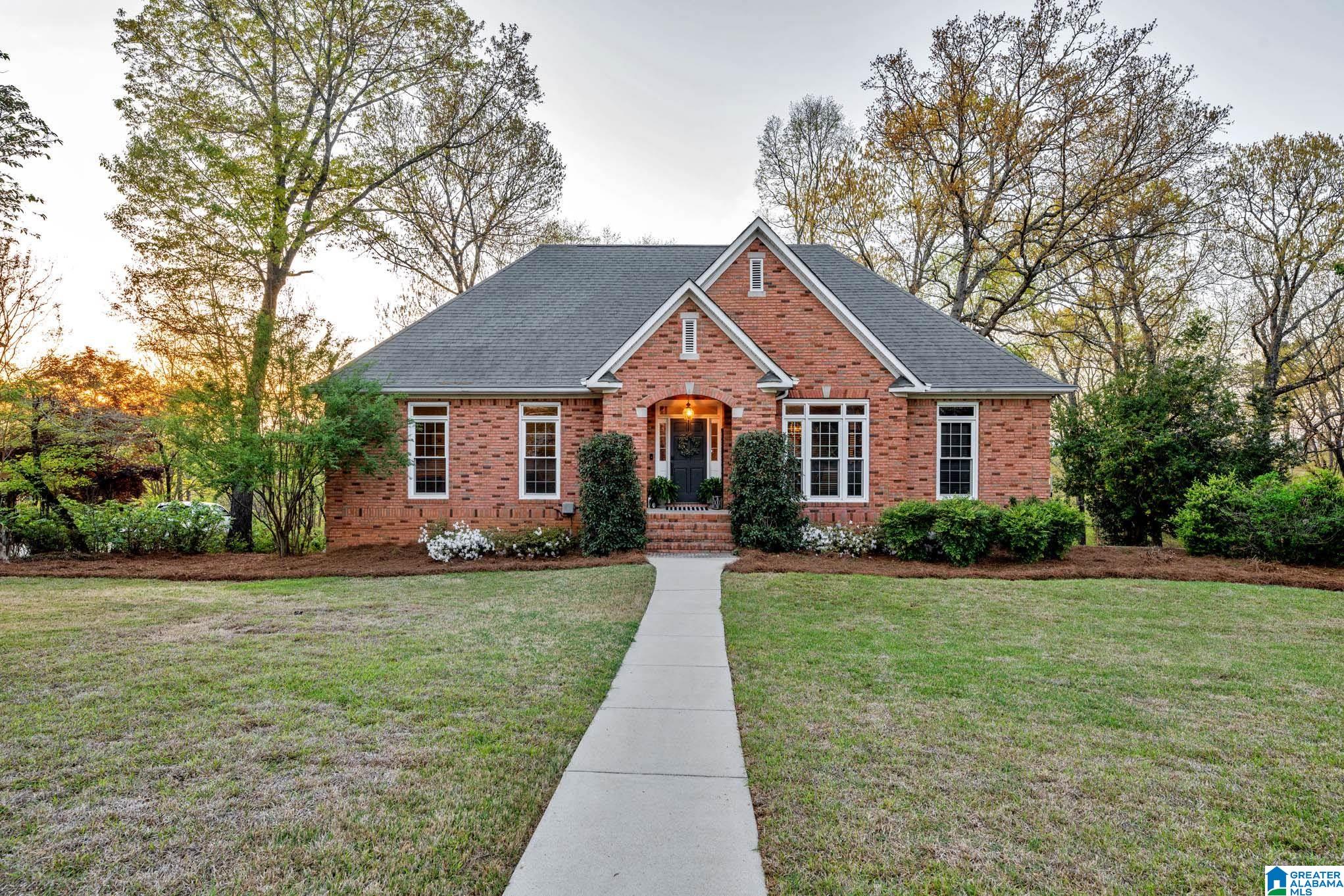 1038 Crest Road Leeds, AL 35094 - Photo 65 of 69