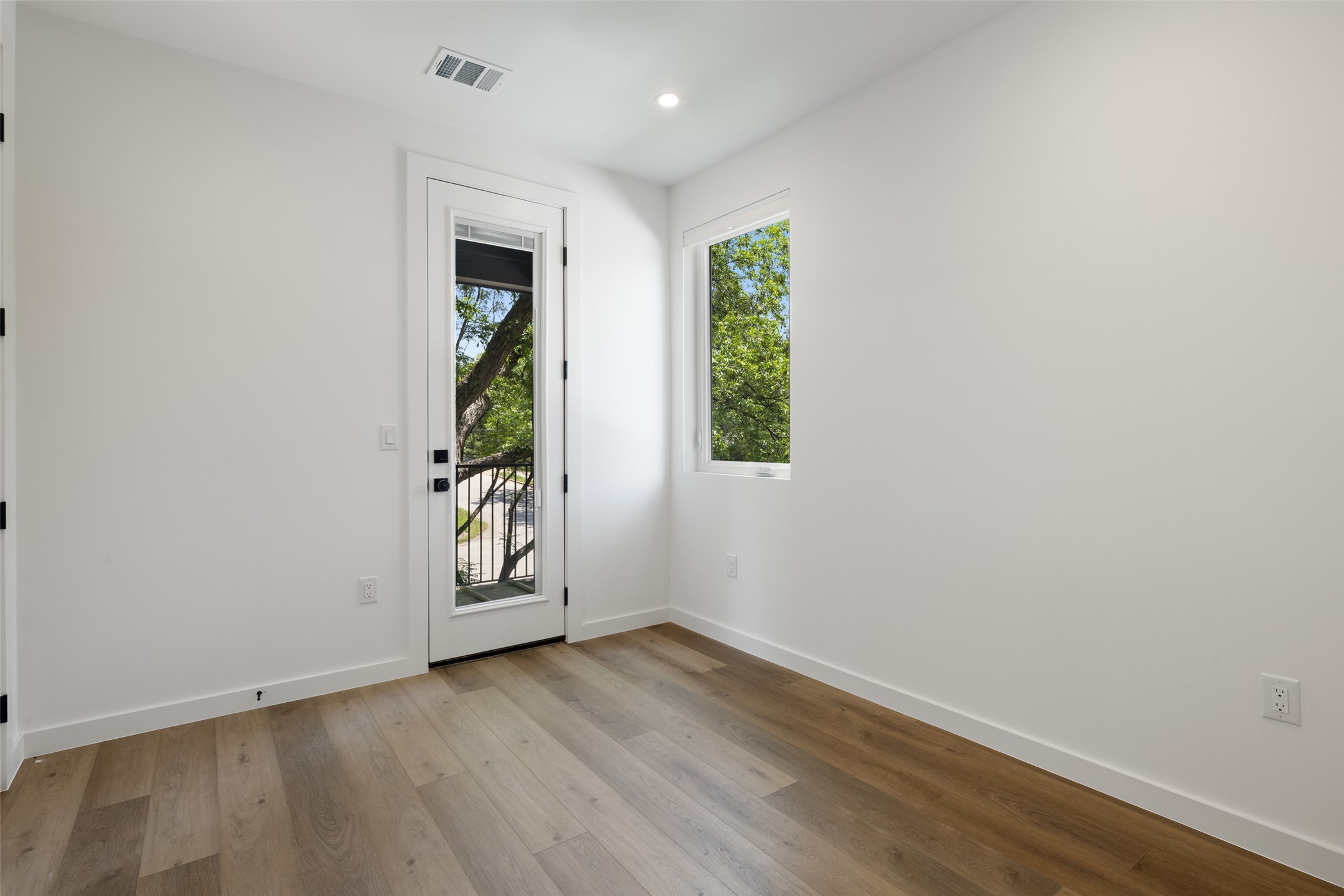 1800 Singleton Avenue Austin, TX 78702 - Photo 19 of 24