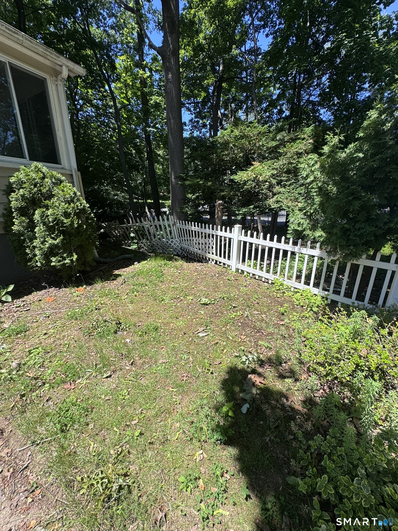 54 Forest Hills Road West Haven, CT 06516 - Photo 17 of 17