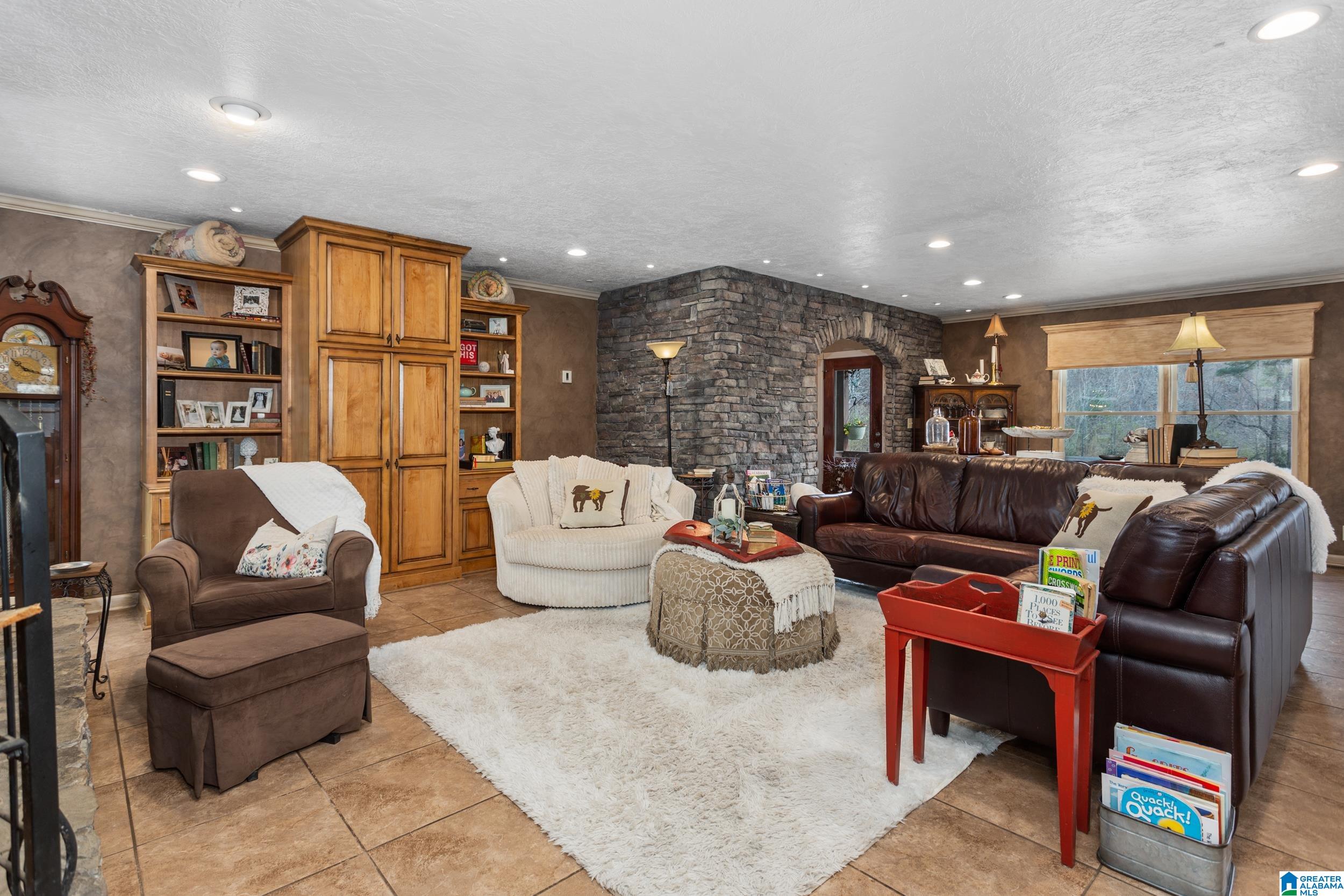115 Sandy Lane Anniston, AL 36207 - Photo 6 of 67
