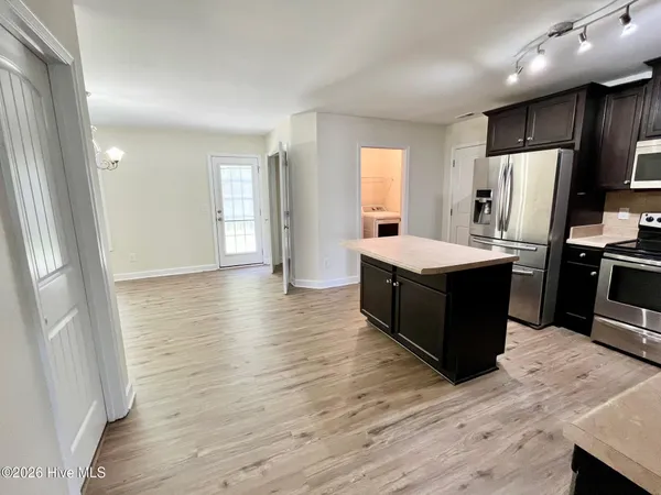 $1,950 | 255 Merin Height Road, Jacksonville, NC 28546