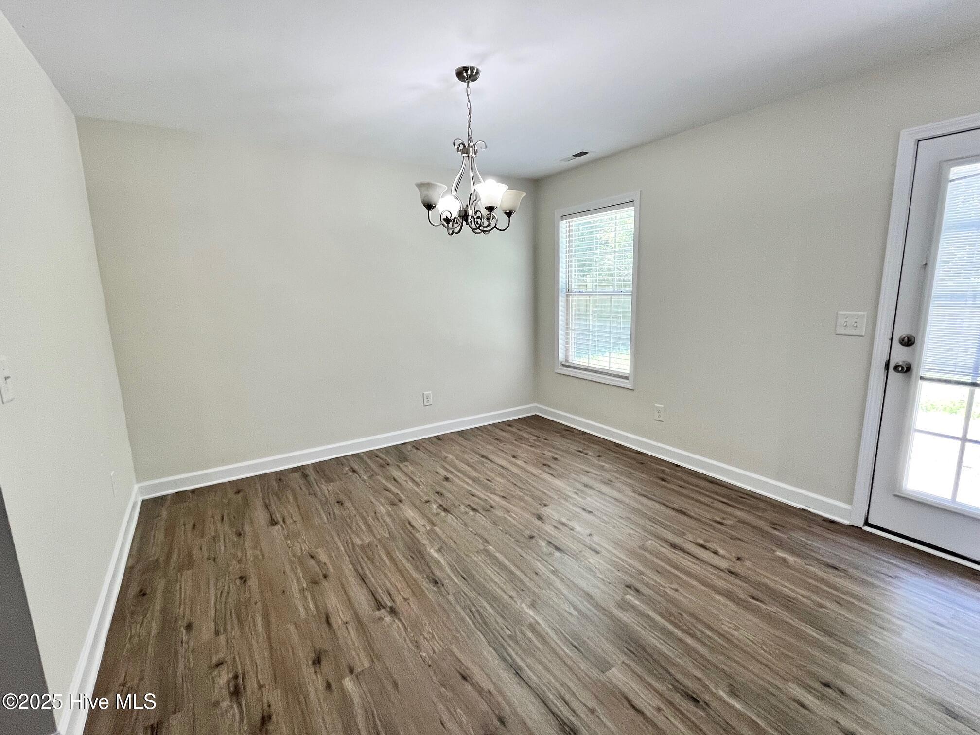 255 Merin Height Road Jacksonville, NC 28546 - Photo 7 of 19 original (5)