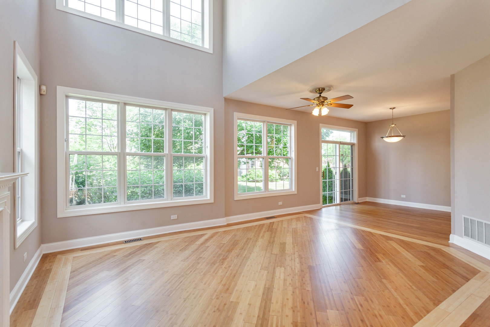 115 Chestnut Hills Circle, Unit 115 Burr Ridge, IL 60527 - Photo 3 of 20