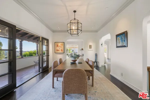 $5,295,000 | 4778 Bonvue Avenue, Los Angeles, CA 90027