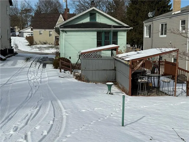 a view of a house with patio