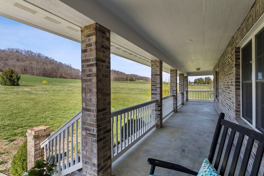 30142 Blue Spring Road Meadowview, VA 24361 - Photo 7 of 47 Gallery Image 7