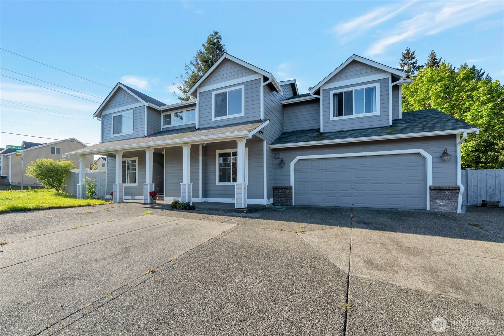 9925 South 242nd Place Kent, WA 98030 - Photo 2 of 26