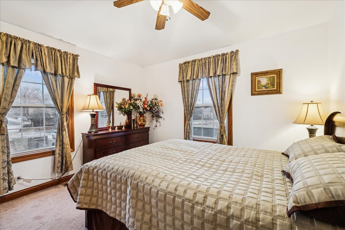 35 Tremont Road Fox Lake, IL 60020 - Photo 13 of 22