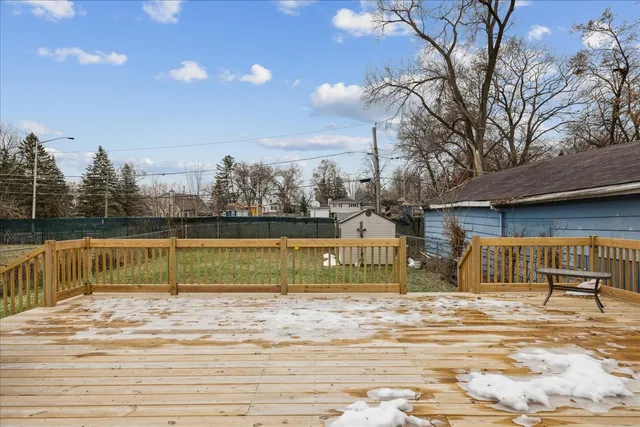 $300,000 | 35 Tremont Road, Fox Lake, IL 60020