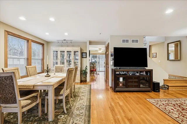 $300,000 | 35 Tremont Road, Fox Lake, IL 60020