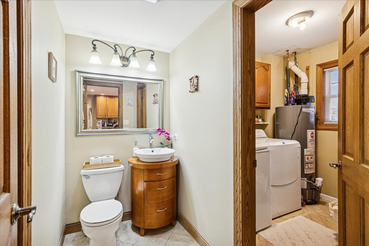 35 Tremont Road Fox Lake, IL 60020 - Photo 10 of 22