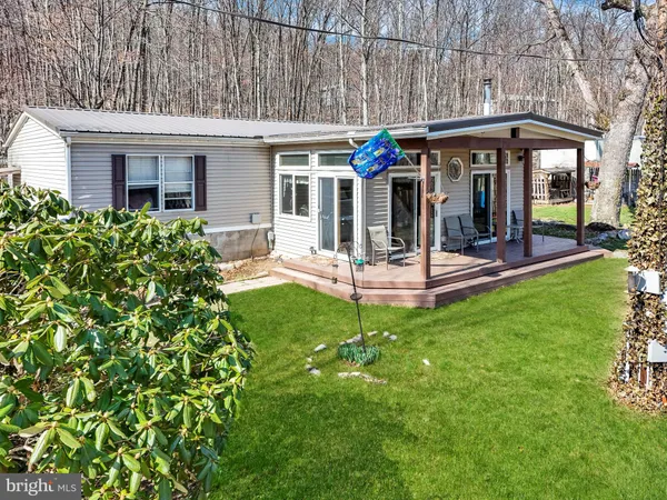 $349,995 | 516 Roberts Road, Great Cacapon, WV 25422