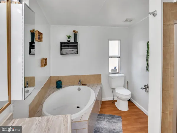 $349,995 | 516 Roberts Road, Great Cacapon, WV 25422