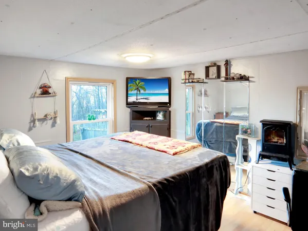 $349,995 | 516 Roberts Road, Great Cacapon, WV 25422