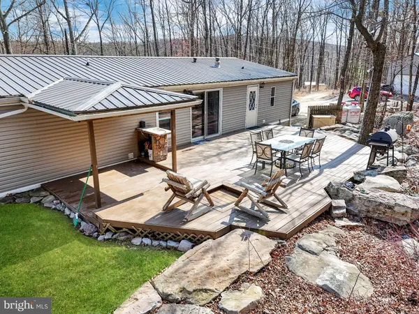 $349,995 | 516 Roberts Road, Great Cacapon, WV 25422