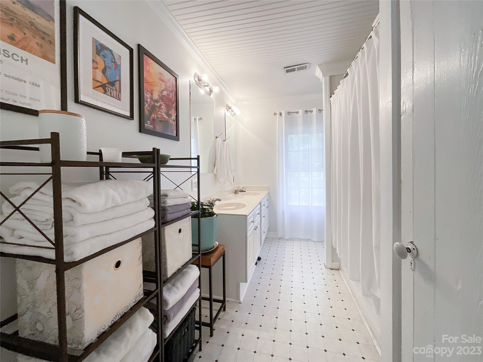 5100 Tabernacle Road Lancaster, SC 29720 - Photo 23 of 39 a bathroom with a sink a toilet and shower