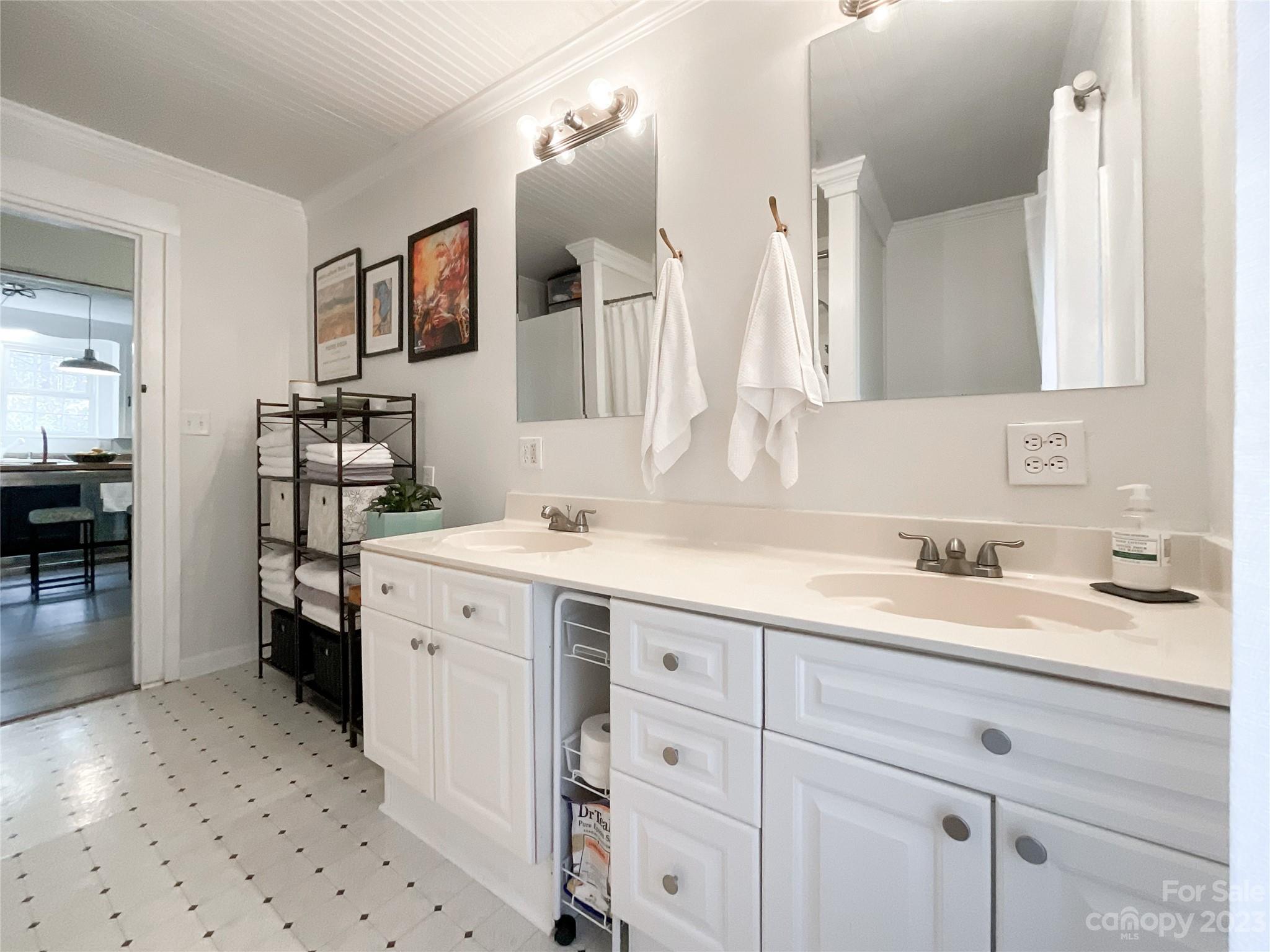 5100 Tabernacle Road Lancaster, SC 29720 - Photo 24 of 39 a spacious bathroom with a granite countertop sink and a mirror