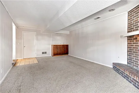 $258,000 | 1610 East Elm Terrace, Olathe, KS 66062