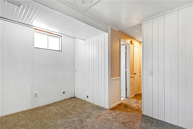 $258,000 | 1610 East Elm Terrace, Olathe, KS 66062