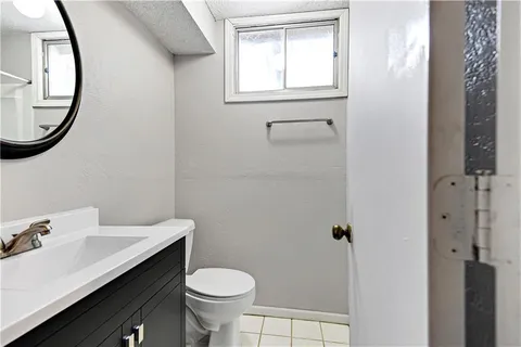 $258,000 | 1610 East Elm Terrace, Olathe, KS 66062