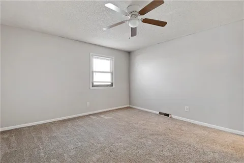 $258,000 | 1610 East Elm Terrace, Olathe, KS 66062