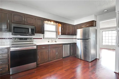 $258,000 | 1610 East Elm Terrace, Olathe, KS 66062