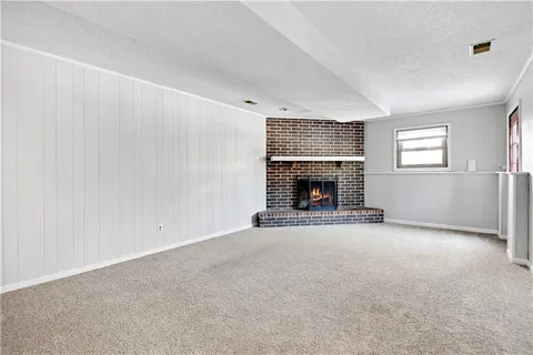 $258,000 | 1610 East Elm Terrace, Olathe, KS 66062