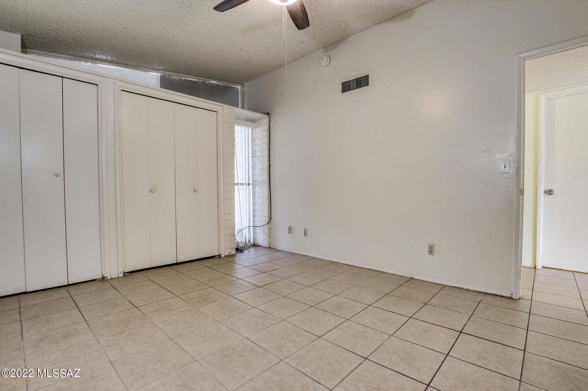 6004 East Grant Road Tucson, AZ 85712 - Photo 12 of 22