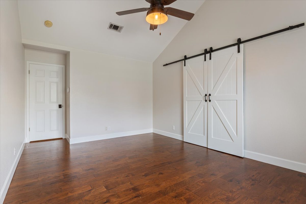 110 Sunset Road Georgetown, TX 78633 - Photo 17 of 36