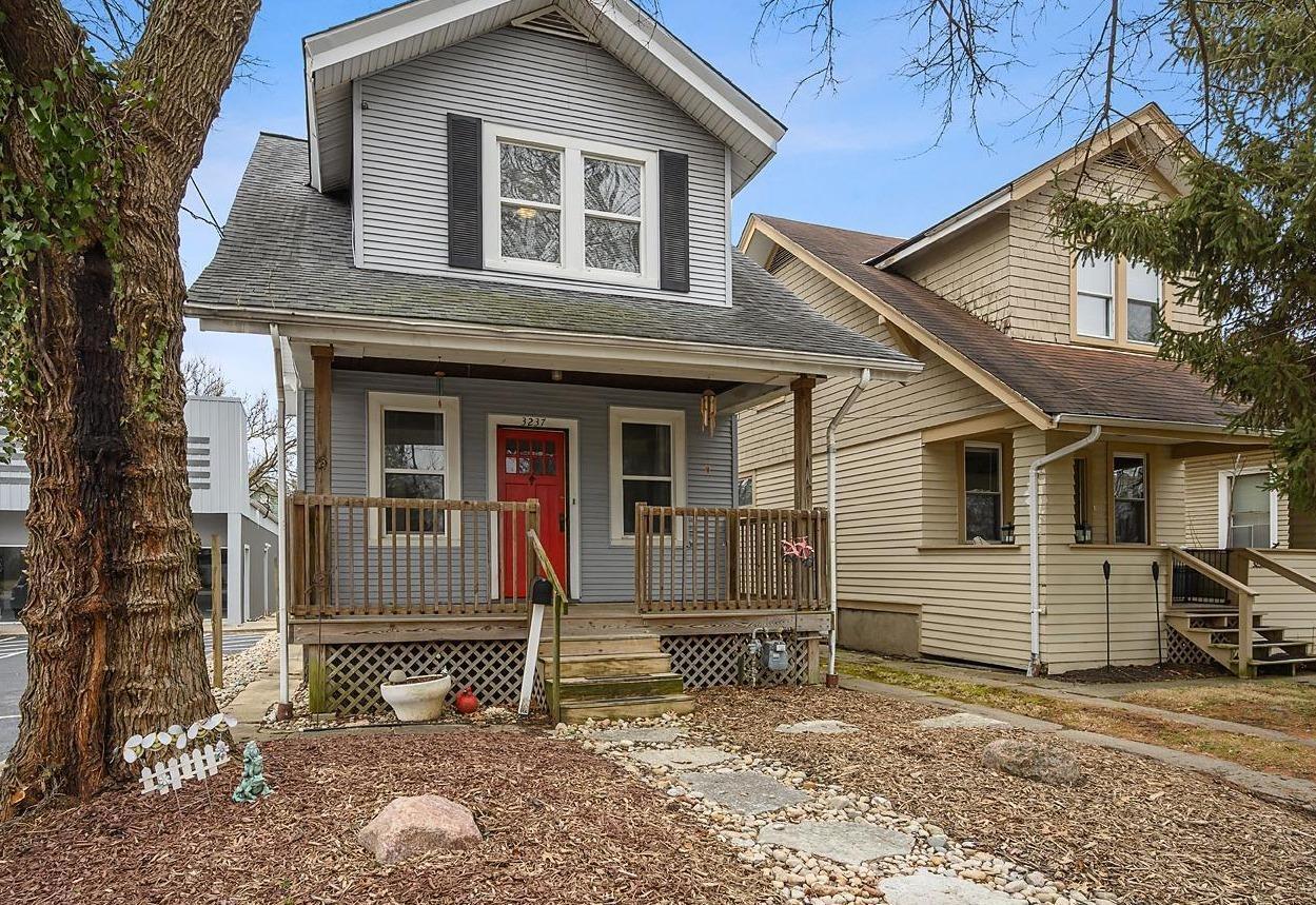 3237 Brotherton Road Cincinnati, OH 45209 - Photo 1 of 22