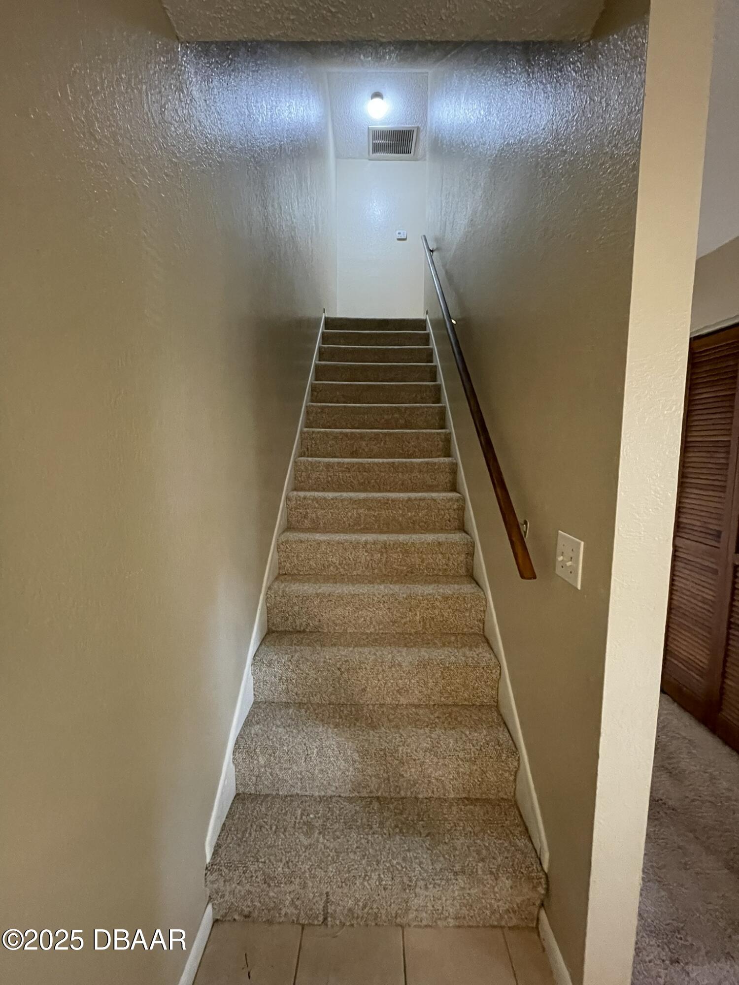 112 Tomoka Meadows Boulevard Ormond Beach, FL 32174 - Photo 16 of 53 a view of entryway