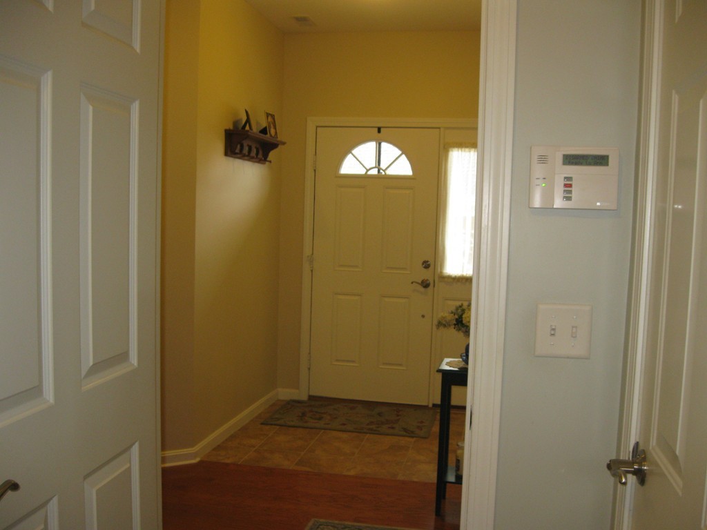 10 Nicki Way, Unit 81 Uxbridge, MA 01569 - Photo 7 of 30