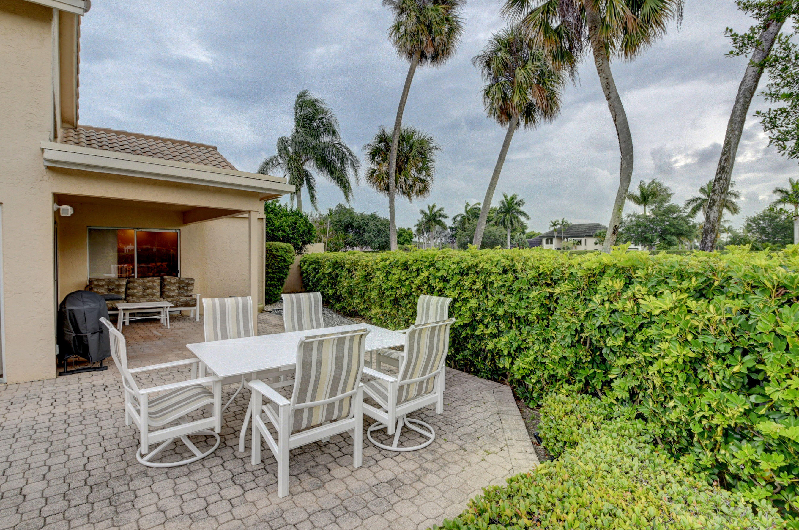 17481 Vía Capri Boca Raton, FL 33496 - Photo 30 of 40 DSC_6215_6_7_8_9
