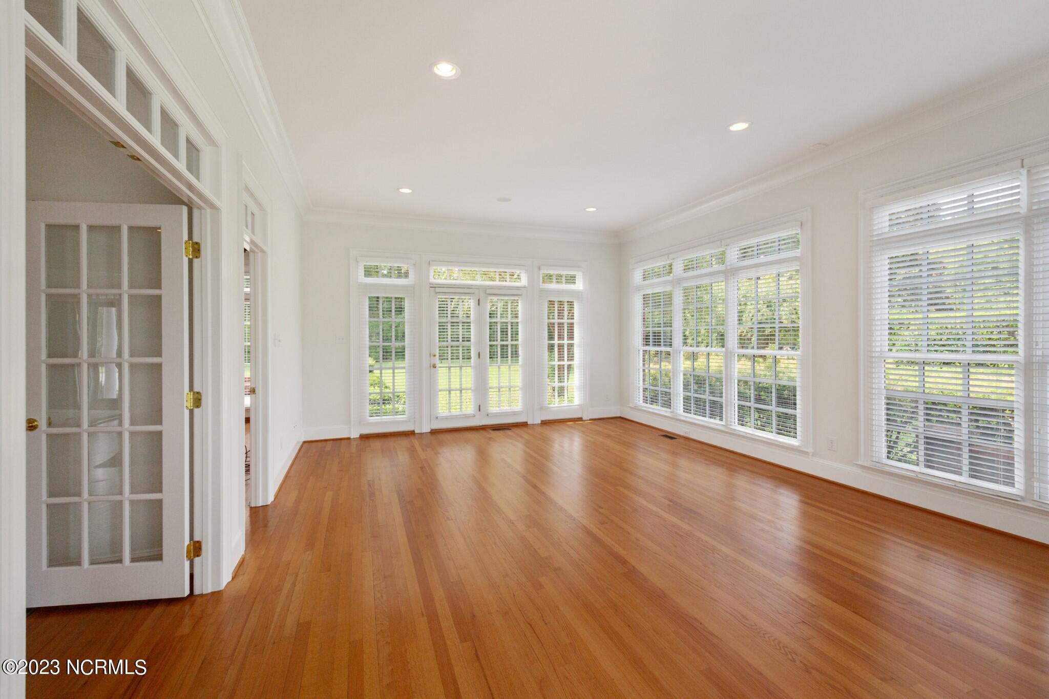 3314 Quail Ridge Road Kinston, NC 28504 - Photo 9 of 29 int (9)