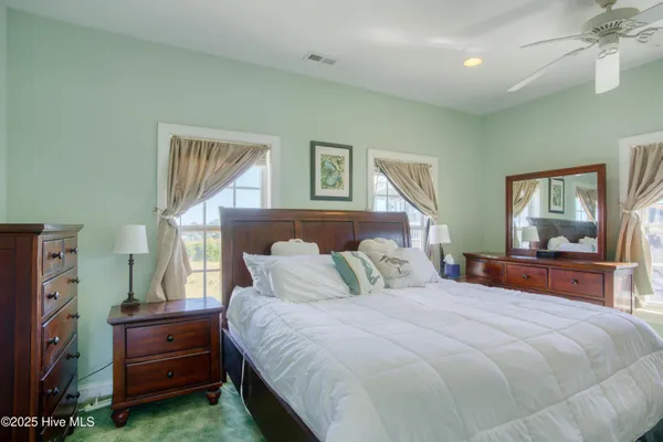 $2,500 | 113 Summer Pl Drive, North Topsail Beach, NC 28460