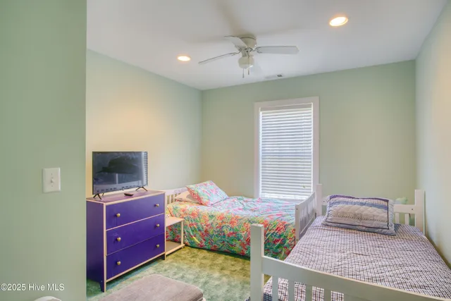 $2,500 | 113 Summer Pl Drive, North Topsail Beach, NC 28460