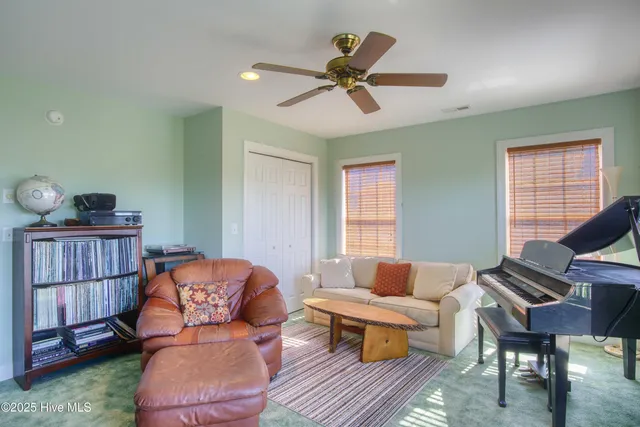 $2,500 | 113 Summer Pl Drive, North Topsail Beach, NC 28460