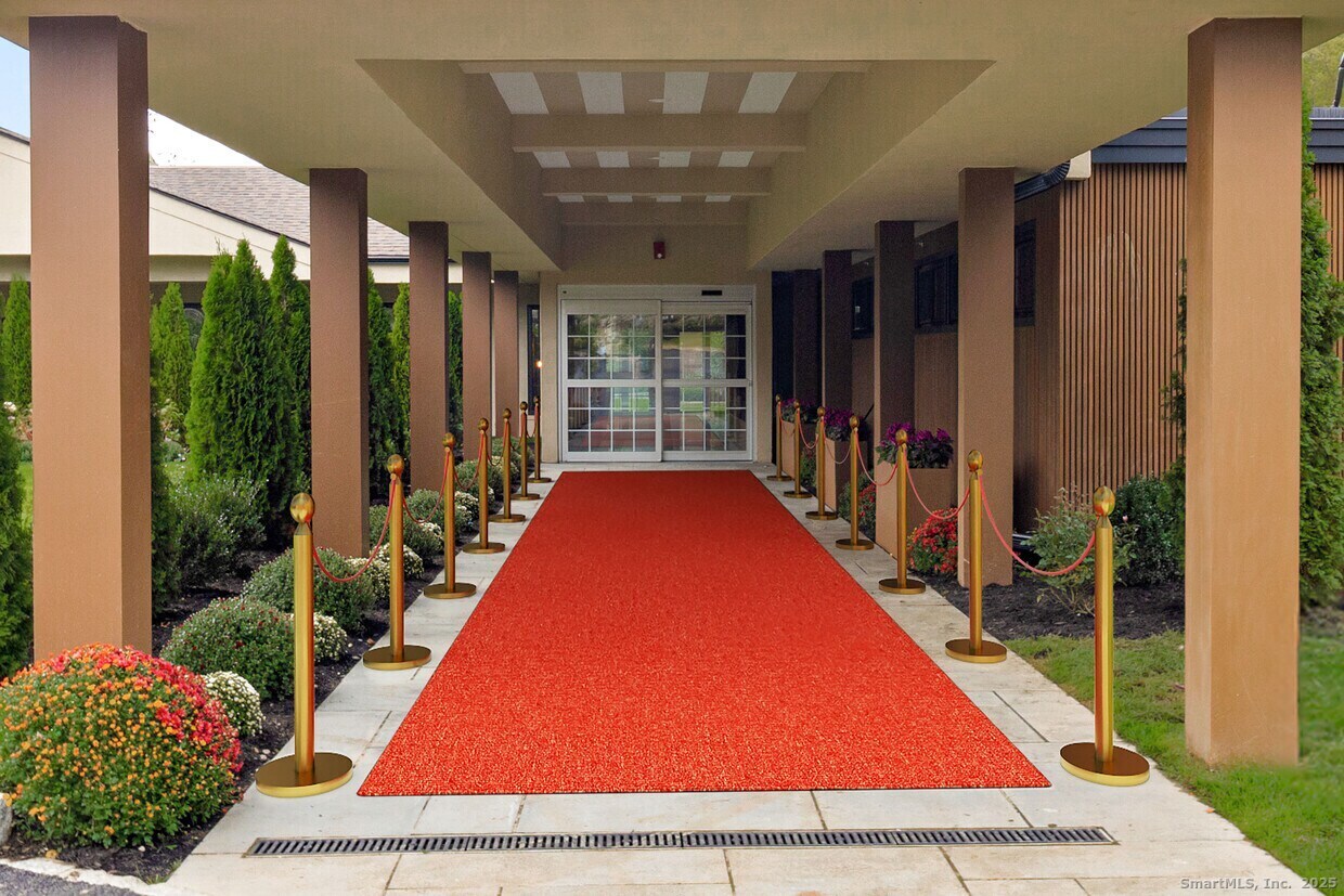 1188 King Street, Unit 116 Greenwich, CT 06831 - Photo 2 of 26