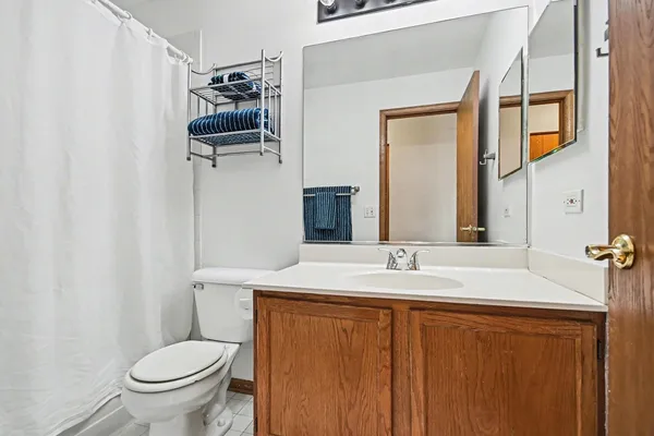 $440,000 | 112 Seton Creek Drive, Oswego, IL 60543