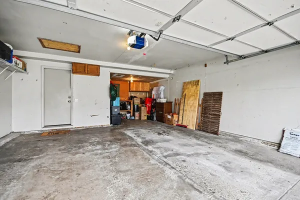 $440,000 | 112 Seton Creek Drive, Oswego, IL 60543