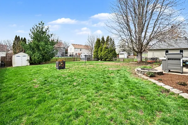 $440,000 | 112 Seton Creek Drive, Oswego, IL 60543