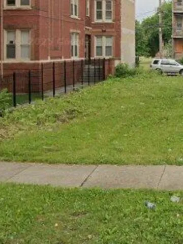 $34,500 | 1440 South Trumbull Avenue, Chicago, IL 60623