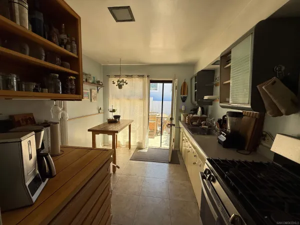 $3,825,000 | 4927-29 Ocean Boulevard, San Diego, CA 92109