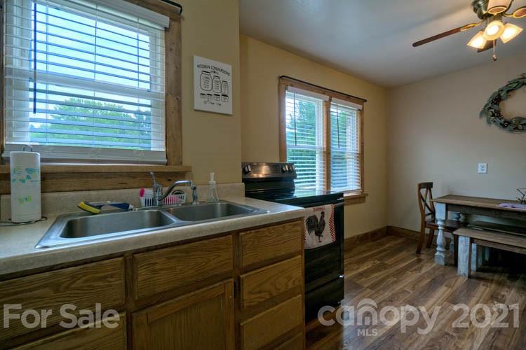 1943 Beaverdam Road Canton, NC 28716 - Photo 7 of 31