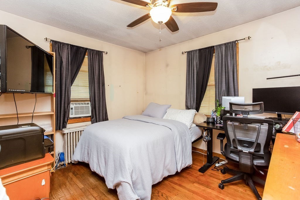 45 Leitch Street Springfield, MA 01109 - Photo 13 of 24