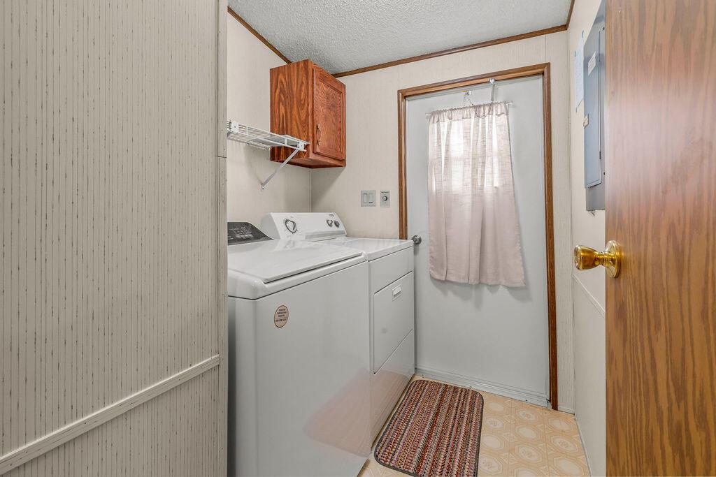 8764 National Road Southwest, Unit 118 Etna, OH 43062 - Photo 14 of 35 Laundry